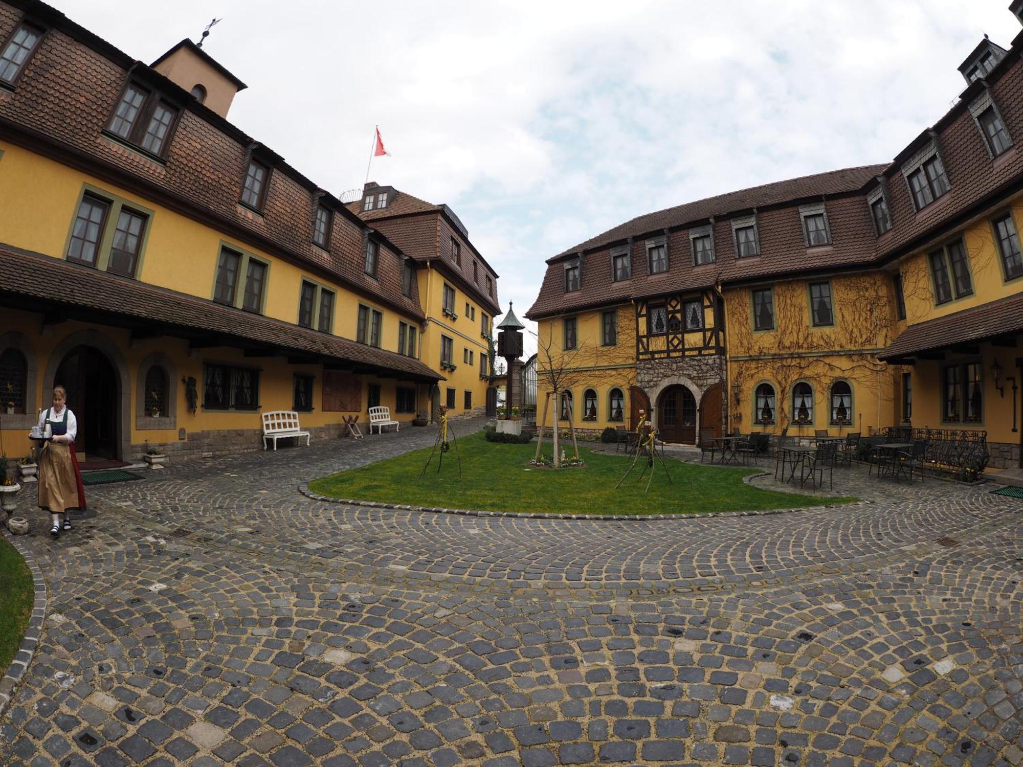 Hotel Leicht Biebelried Exterior foto